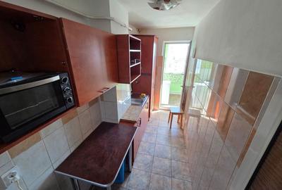 Apartament cu 2 camere decomandat în Micro 19 - 7