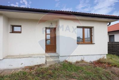 Casă individuală cu 4 camere cu Teren 330 Mp în Stupini - 9