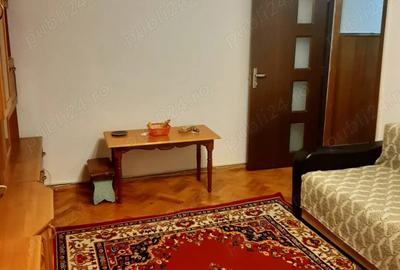 Proprietar inchiriez apartament Circumvalatiunii - 3
