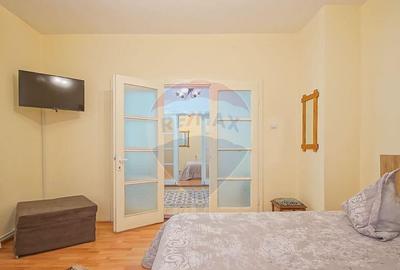 Casă cu 8 camere cu Teren 485 Mp în Central - 2