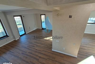 Casă cu 5 camere cu Teren 800 Mp în Bucium - 2