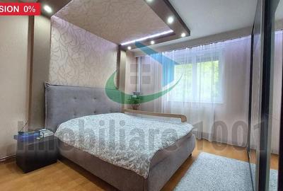 Apartament cu 4 camere decomandat în Central - 3