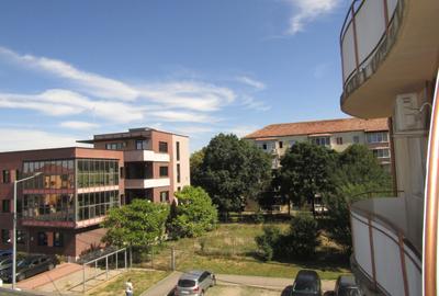 De închiriat apartament 2 camere + living | Sibiu, zona Cedonia, str. Roșiorilor - 22