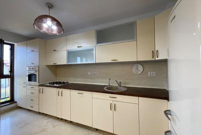 3 camere mobilat, utilat, et 2/4,,bloc 2018, pretei interiori caramida - 4