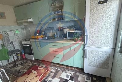 Casă cu 4 camere cu Canalizare în Romanești - 5