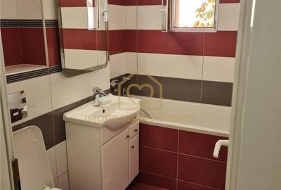 Spațiu comercial, de 98 mp, în Gării - 2