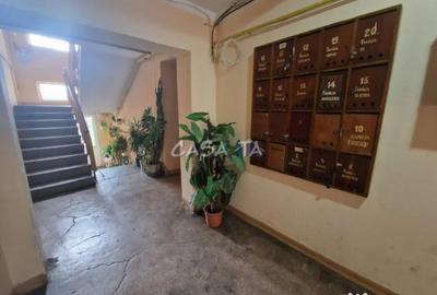 Apartament cu 4 camere decomandat, mobilat în Central