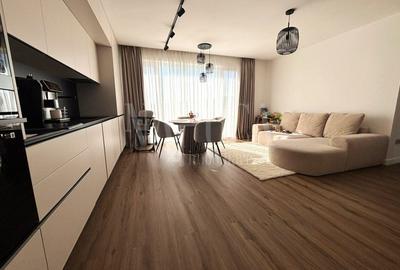 Apartament cu 3 camere semidecomandat în Mărăști
