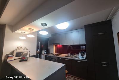 Apartament cu 3 camere decomandat, mobilat în Decebal - 2