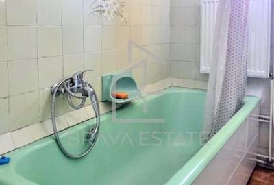Apartament 3 camere, 2 bai, balcon, zona UMF - 7