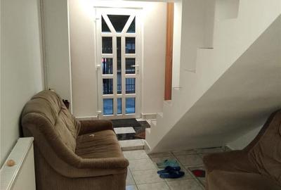 Casă cu 4 camere cu Teren 440 Mp în Central - 9