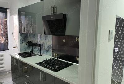 Apartament cu 2 camere decomandat, mobilat în Gara