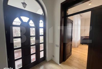 Casă cu 4 camere cu Teren 1300 Mp în Central - 10