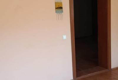 Casă individuală cu 5 camere cu Teren 250 Mp în Vest - 4