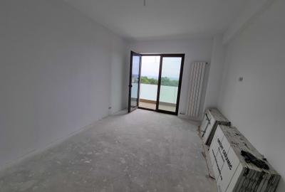 Apartament cu 3 camere decomandat în Central - 1