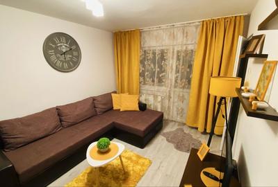 Garsonieră decomandată în Petros - 4