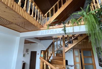 DE VANZARE Pensiune pe malul Lacului Casla - TULCEA - 8