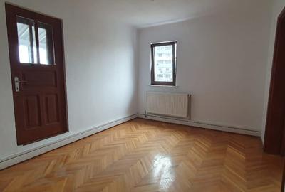 Apartament cu 2 camere semidecomandat în Primăverii - 4