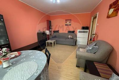 Apartament cu 3 camere decomandat în 1 Decembrie 1918 - 1