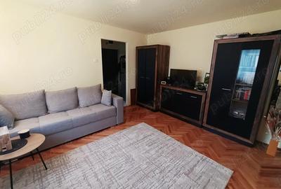Apartament cu 3 camere semidecomandat în Gheorgheni
