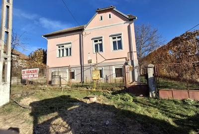 Casă cu 3 camere în Țigău - 5