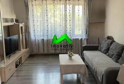 Casa de vanzare singur in curte Zona Cisnadie - 2