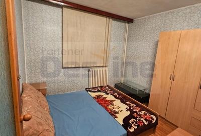 Apartament 3 camere-Semidecomandat- Baza 3 - 3