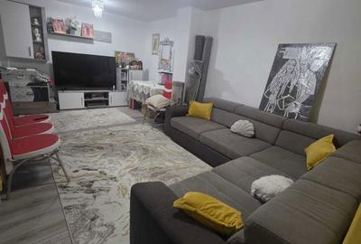 Casă cu 3 camere în Uiești