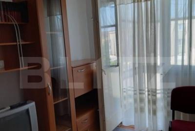 Apartament cu 2 camere, semidecomandat, zona 9 Mai - 2