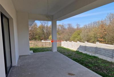 Casă cu 4 camere cu Teren 616 Mp în Dealuri Oradea - 3