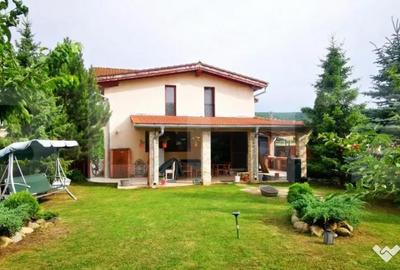 Casă cu 4 camere cu Canalizare în Gilău - 1