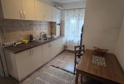 Apartament 2 camere de Inchiriat- Capitol - 1