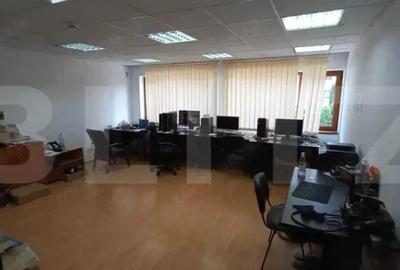 Spatiu comercial, front stradal, 140mp, zona Subcetate