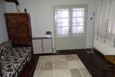 Apartament la casa in Codlea cu centrala proprie - 1