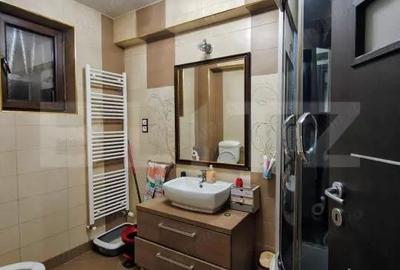 Casă cu Teren 1000 Mp în Central - 12