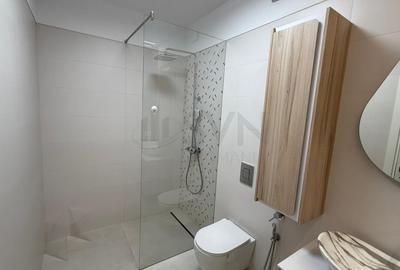 Apartament cu 3 camere semidecomandat, mobilat în Nordului - 13