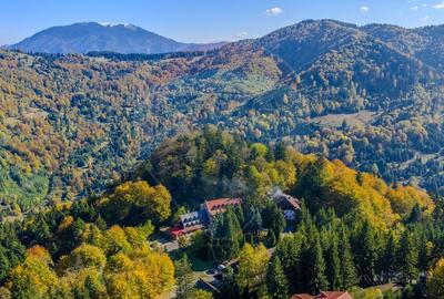Hotel/Pensiune, de 961 mp, în Valea Râșnoavei - 37