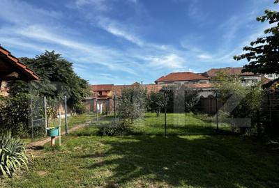 Casa de vanzare, cu 4 camere, 120 mp, Zona Piata Mare - 10