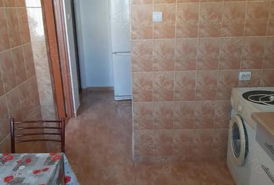 Garsonieră decomandată în Central - 1