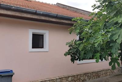 Vanzare 3 case moderne + 3 anexe si 2000 mp teren gradina, pomi in Tuzla la mare - 6