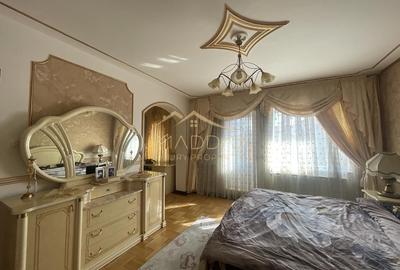 Casă individuală cu 5 camere cu Teren 1300 Mp în Central - 13