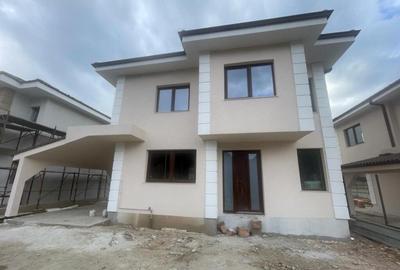 Casă cu 4 camere cu Teren 400 Mp în Central - 13