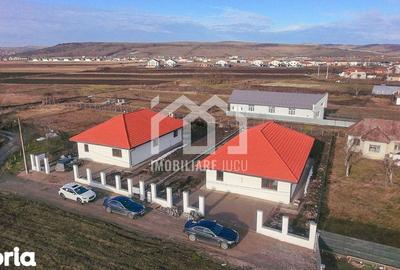 Casă cu 4 camere cu Teren 750 Mp în Jucu - 5
