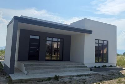 Casă cu 3 camere în Central - 5