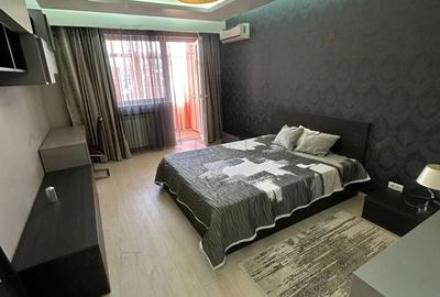 Apartament cu 3 camere decomandat, mobilat în Cișmigiu
