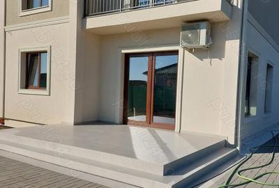 Proprietar vand Duplex in Dumbravi?a 5 camere - 2