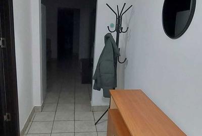 Apartament cu 2 camere semidecomandat în Central - 1