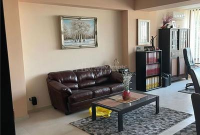 Spațiu comercial, de 680 mp, în Vitan - 2