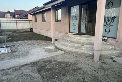 Casă cu 4 camere în Vadu Pașii - 8