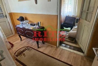 Casă cu 4 camere cu Teren 977 Mp în Central - 7